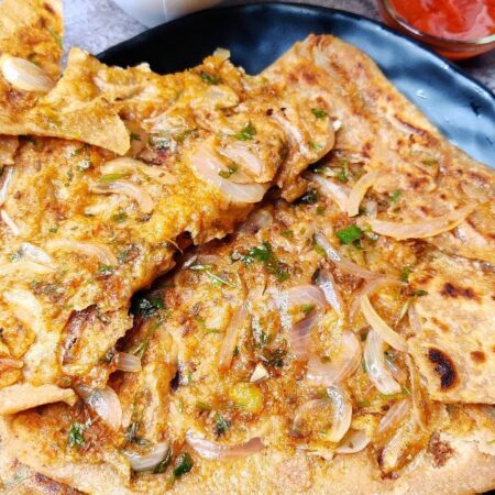 Pyaz Parantha set